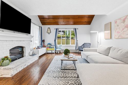 6470 Sheridan Rd, Richmond, BC, V7E4W7 | Card Image