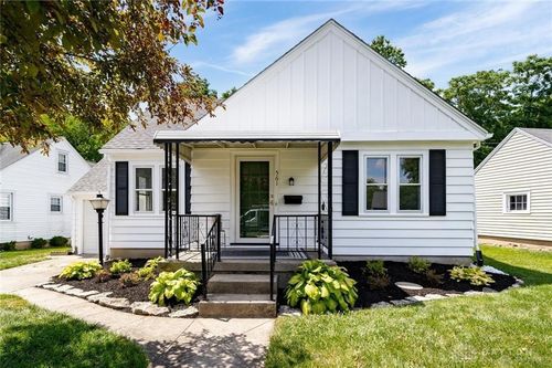 561 Kling Dr, Dayton, OH, 45419-4008 | Card Image