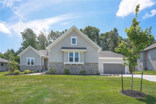 6753 Longview Street, Shawnee, KS, 66218 | Card Image