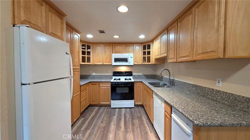 2561 Gonzaga Ln, Riverside, CA, 92507-6985 | Card Image