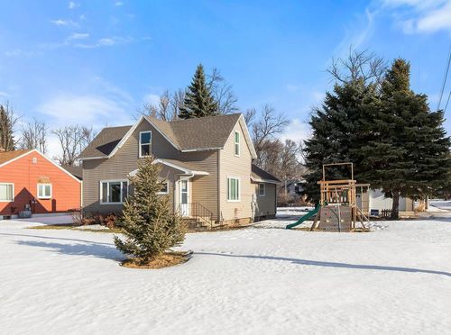203 Strand Avenue N, Buffalo, ND, 58011 | Card Image