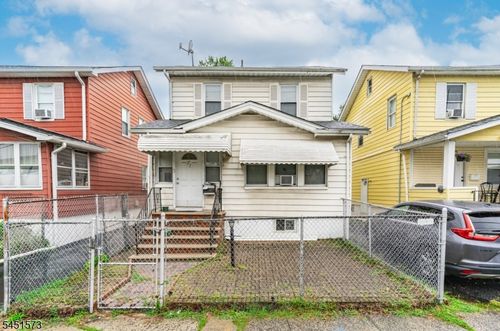27 Philip Pl, Irvington, NJ, 07111-2908 | Card Image