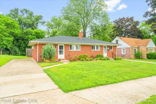 30624 Krauter St, Garden City, MI, 48135-1876 | Card Image