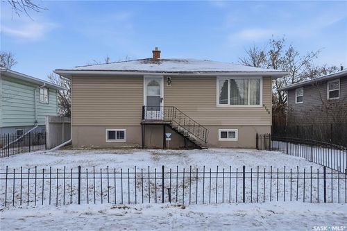 4708 4th Ave, Regina, SK, S4T0J1 | Card Image
