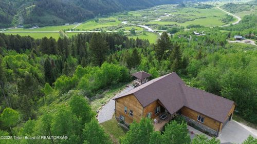 1300 Hillside Cir, Thayne, WY, 83127 | Card Image