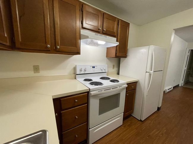 APT-22 - 11 Railroad Ave, Condo with 2 bedrooms, 1 bathrooms and null parking in Derry NH | Image 13