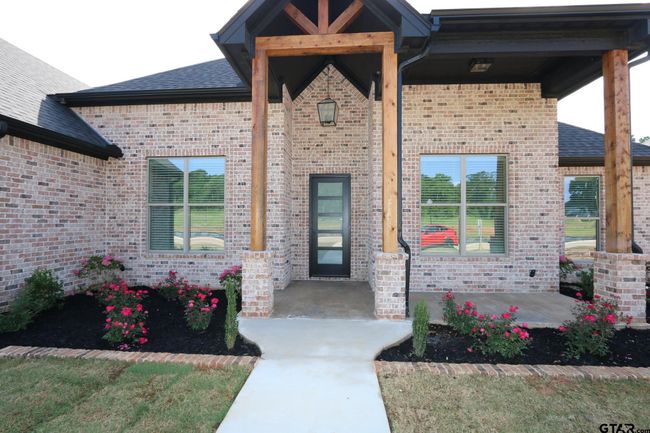 16519 Cooper Way, House other with 4 bedrooms, 3 bathrooms and null parking in Tyler TX | Image 9