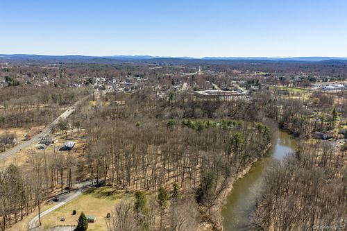 2823 State Route 52, Pine Bush, NY, 12566-5758 | Card Image