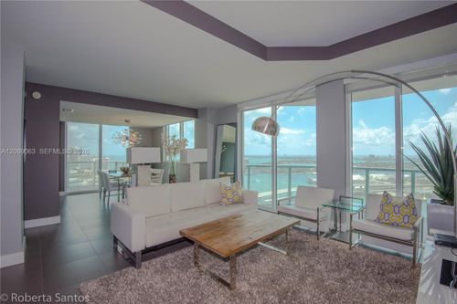 3902-244 Biscayne Boulevard, Miami, FL, 33132 | Card Image