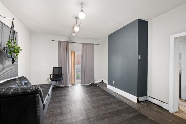 1045 Park Ave, House other with 4 bedrooms, 2 bathrooms and null parking in East Mc Keesport PA | Image 11