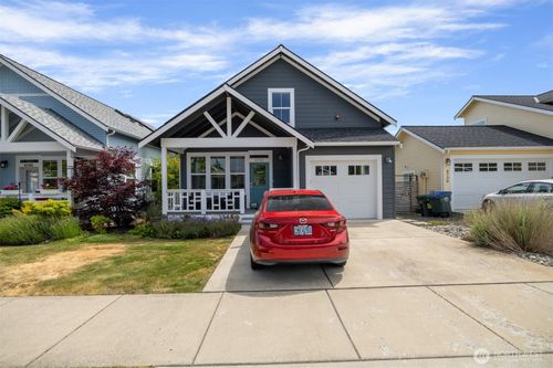 4740 Spring Brook Court, Bellingham, WA, 98226 | Card Image