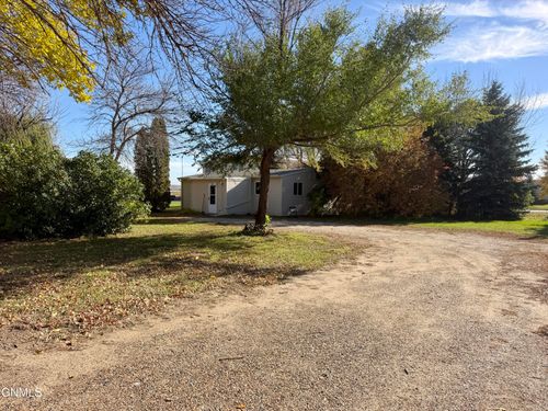 1425 46th Street W, Williston, ND, 58801 | Card Image