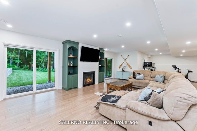 10 Jean Miller Crt, House other with 5 bedrooms, 4 bathrooms and 6 parking in Minesing ON | Image 30