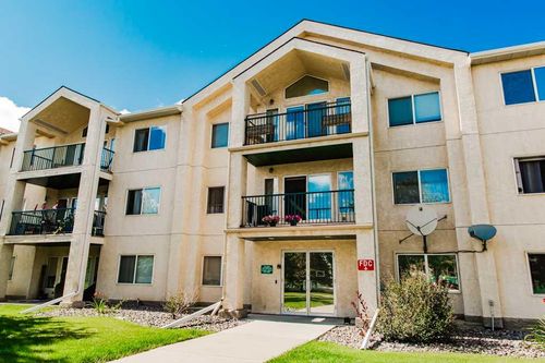 108a-9111 104 Ave, Grande Prairie, AB, T8X1K7 | Card Image