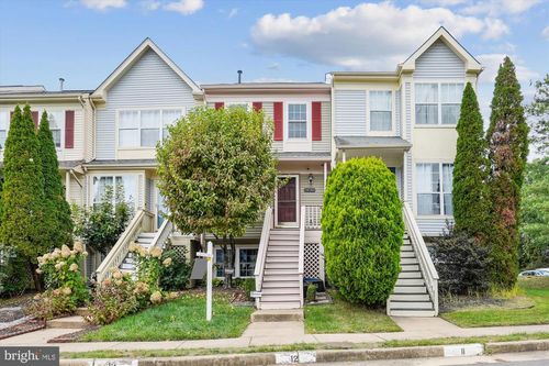 14102 Autumn Cir, CENTREVILLE, VA, 20121-3848 | Card Image