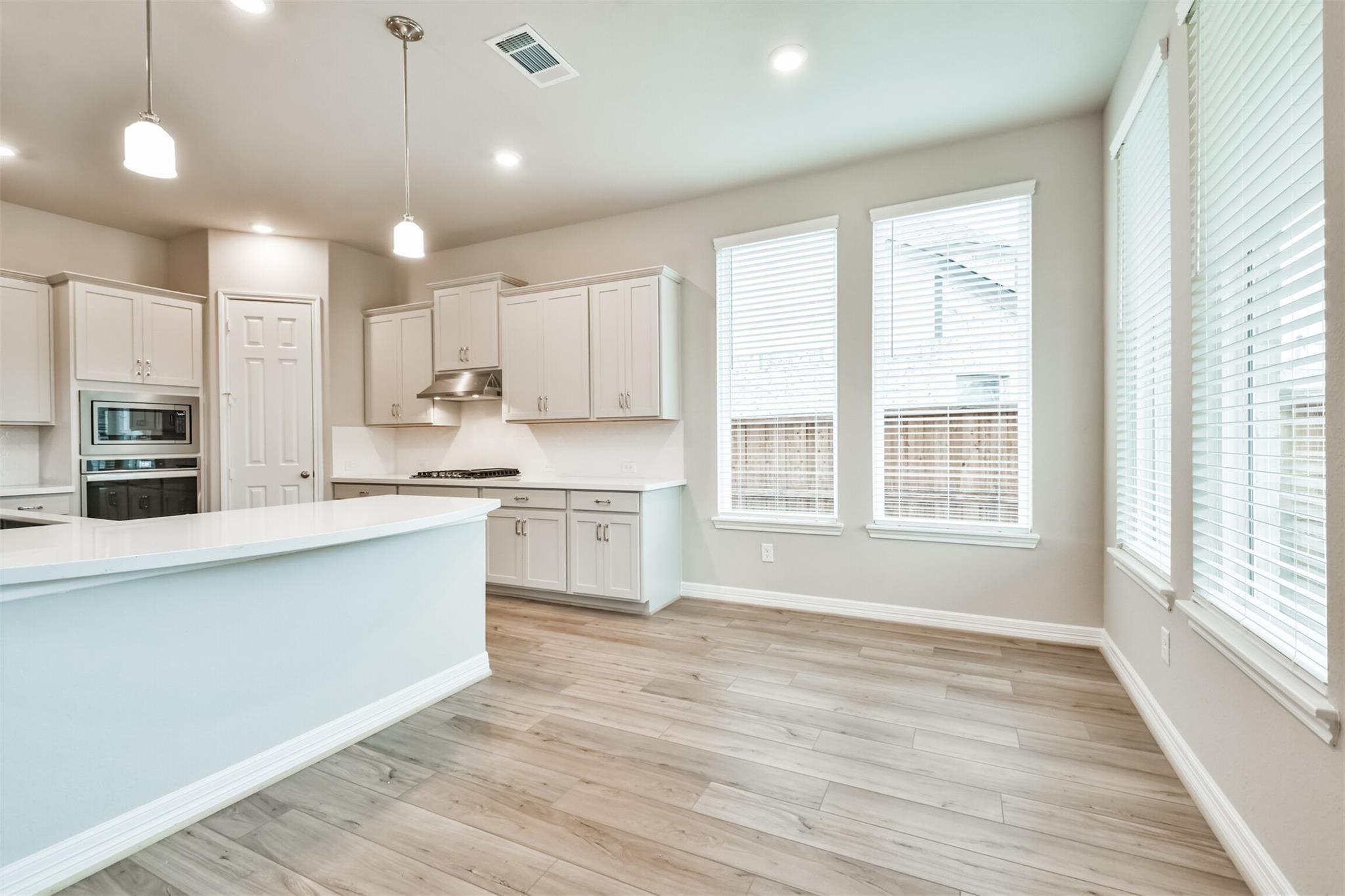 Residential Lease in Magnolia 3