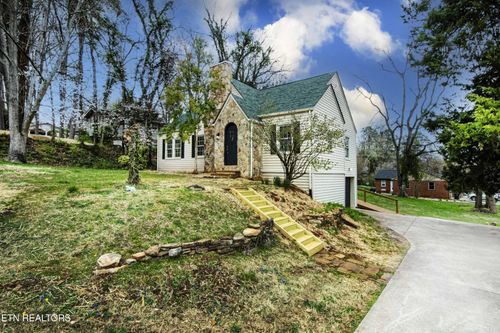 5420 Briercliff Rd, Knoxville, TN, 37918 | Card Image