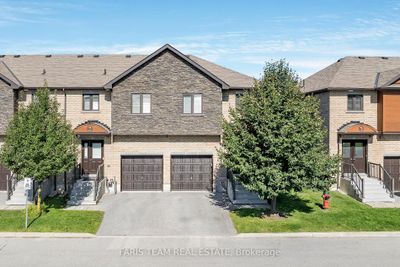 1 - 41 Madelaine Dr, Condo with 3 bedrooms, 3 bathrooms and 2 parking in Barrie ON | Image 2