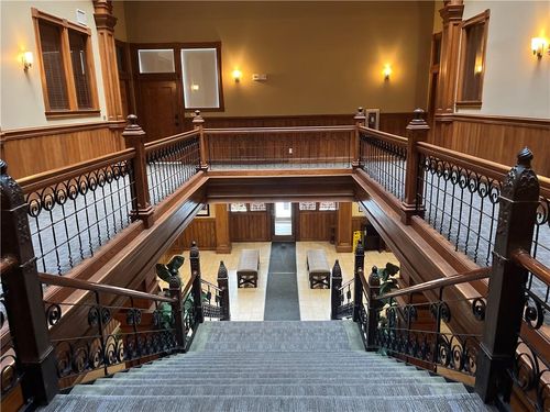 apt-1204-609 Central St, Kansas City, MO, 64105-1850 | Card Image