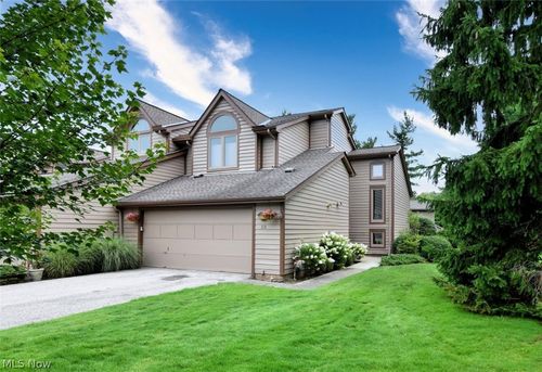 10 Windrush, Beachwood, OH, 44122 | Card Image