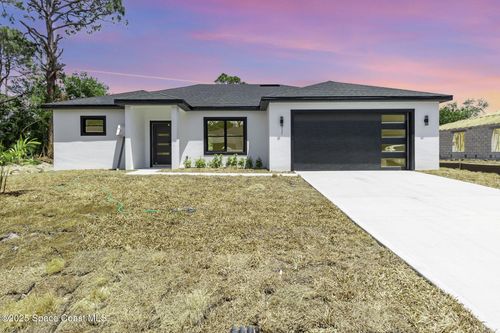 435 Goldsmith Ave Nw, Palm Bay, FL, 32907-1744 | Card Image
