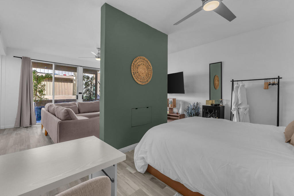 Residential in Indian Wells 3