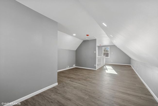 Upper Room | Image 11