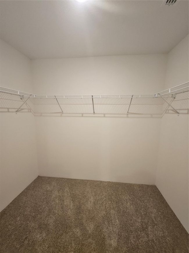 8076 98 Th Ct, House other with 4 bedrooms, 2 bathrooms and null parking in Vero Beach FL | Image 44