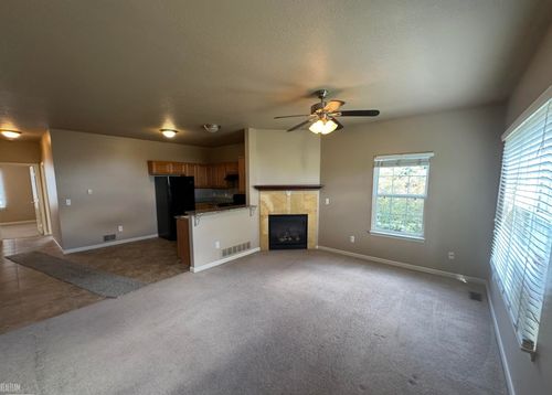 43074 Burlington Dr, Sterling Heights, MI, 48313-1976 | Card Image