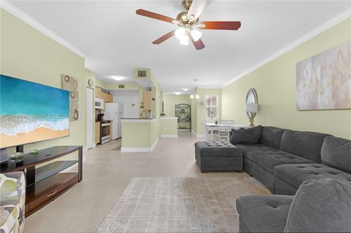 203-2486 Centergate Dr, Miramar, FL, 33025-7277 | Card Image
