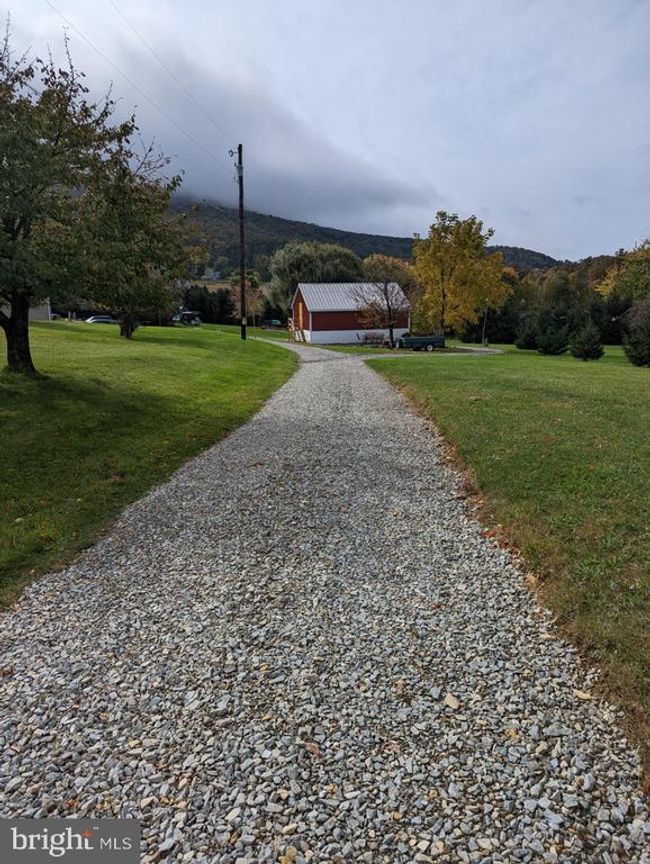 12588 Old Pen Mar Rd, House other with 4 bedrooms, 2 bathrooms and null parking in WAYNESBORO PA | Image 8