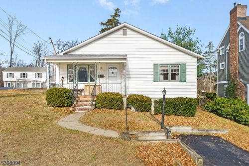 57 Richwood Pl, Denville, NJ, 07834-2623 | Card Image