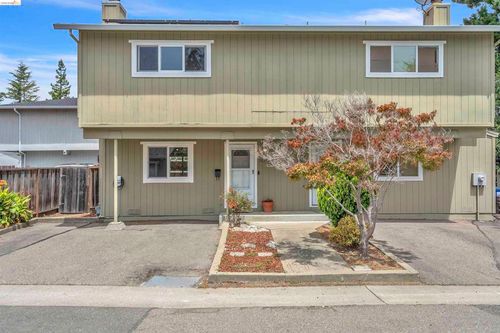 4-20278 Forest Ave, Castro Valley, CA, 94546-4523 | Card Image