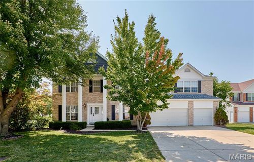 3465 Sutton Ct, Saint Charles, MO, 63301-4090 | Card Image