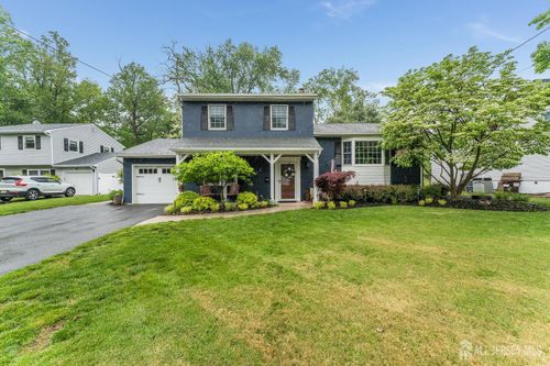 14 Bonnie Brook Ter, Middlesex, NJ, 08846-1643 | Card Image