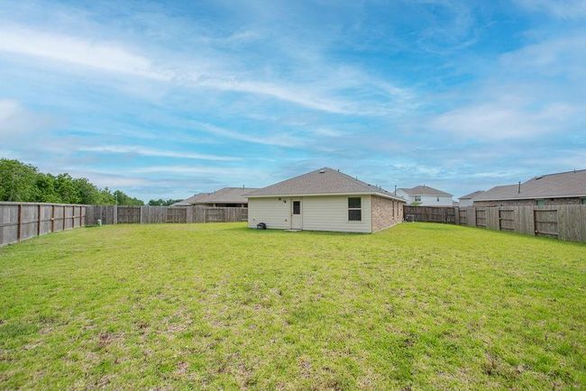 5050 Hurston Park Trl, House other with 3 bedrooms, 2 bathrooms and 2 parking in Fresno TX | Image 5