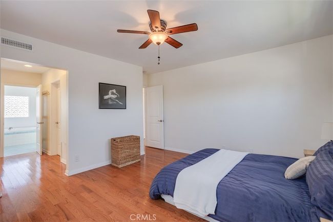 1660 Catalina Ave, House other with 3 bedrooms, 3 bathrooms and 1 parking in Seal Beach CA | Image 36