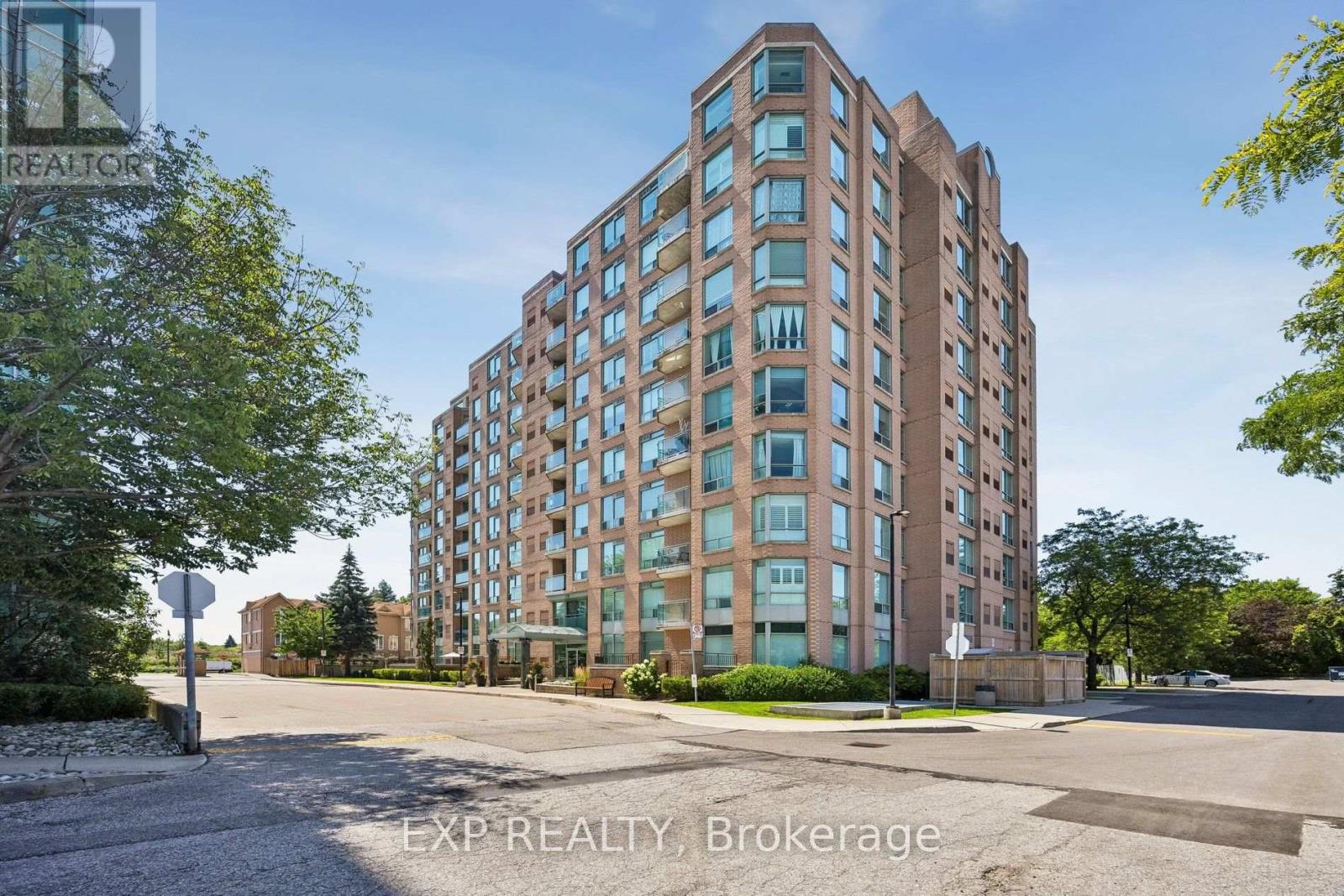 Residential in Toronto (Mimico)