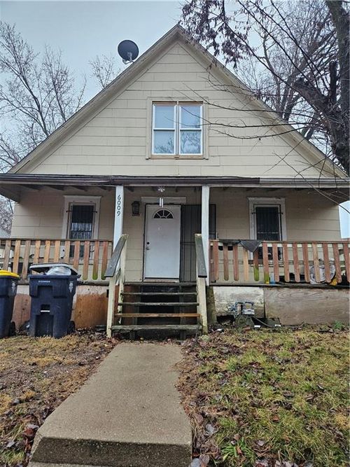 6009 E 10th St, Kansas City, MO, 64126-2005 | Card Image