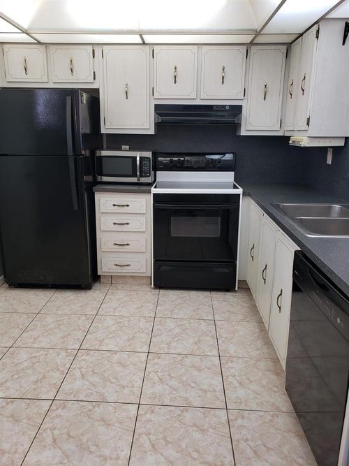 511-406 Nw 68th Ave, Plantation, FL, 33317-7528 | Card Image