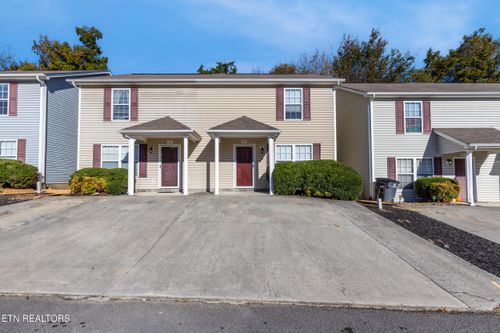 919 Micro Way, Knoxville, TN, 37912-3769 | Card Image