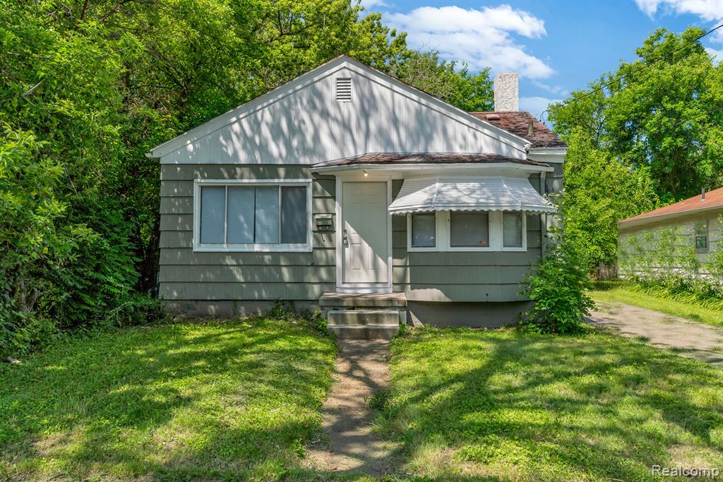 Lamson St, Saginaw, MI 48601