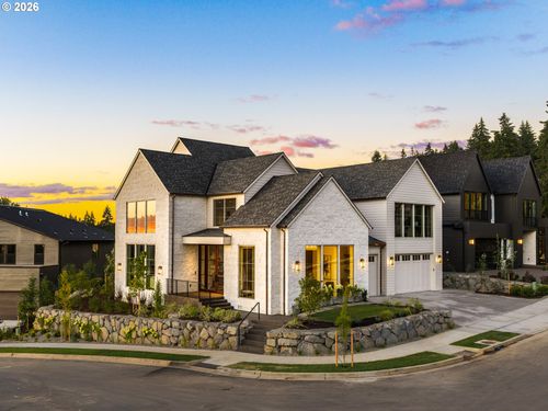16082 Kaylyn Dr, Oregon City, OR, 97045-8344 | Card Image