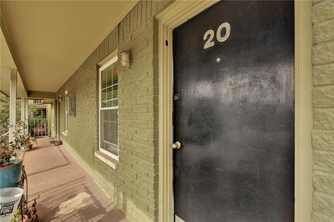 APT-20 - 2302 E Side Dr, Condo with 1 bedrooms, 1 bathrooms and null parking in Austin TX | Image 20