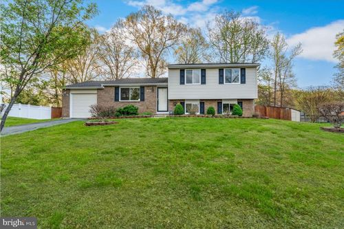 12008 Nevin Ln, FORT WASHINGTON, MD, 20744-5137 | Card Image