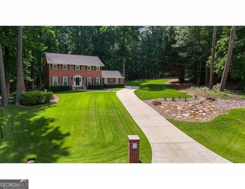 6041 Antebellum Dr, Stone Mountain, GA, 30087-1125 | Card Image