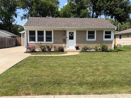 2204 Campbell Street, Rolling Meadows, IL, 60008 | Card Image