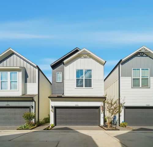 2312 Silva Park Ln, Houston, TX, 77091-1651 | Card Image