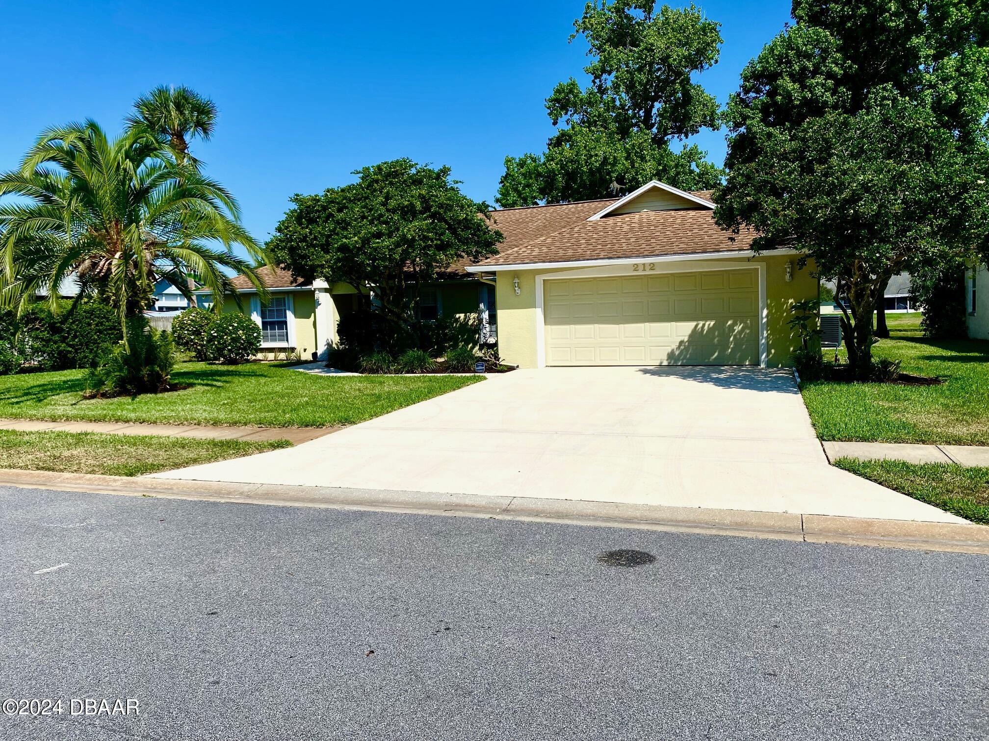 Hollowbrook Cir, Daytona Beach, FL 32114