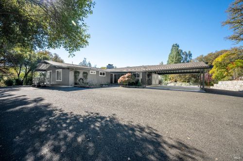 441 Vichy Hills Drive, Ukiah, CA, 95482 | Card Image